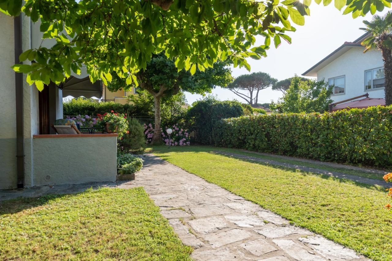 Apartment Holiday Versilia Camaiore Exteriér fotografie